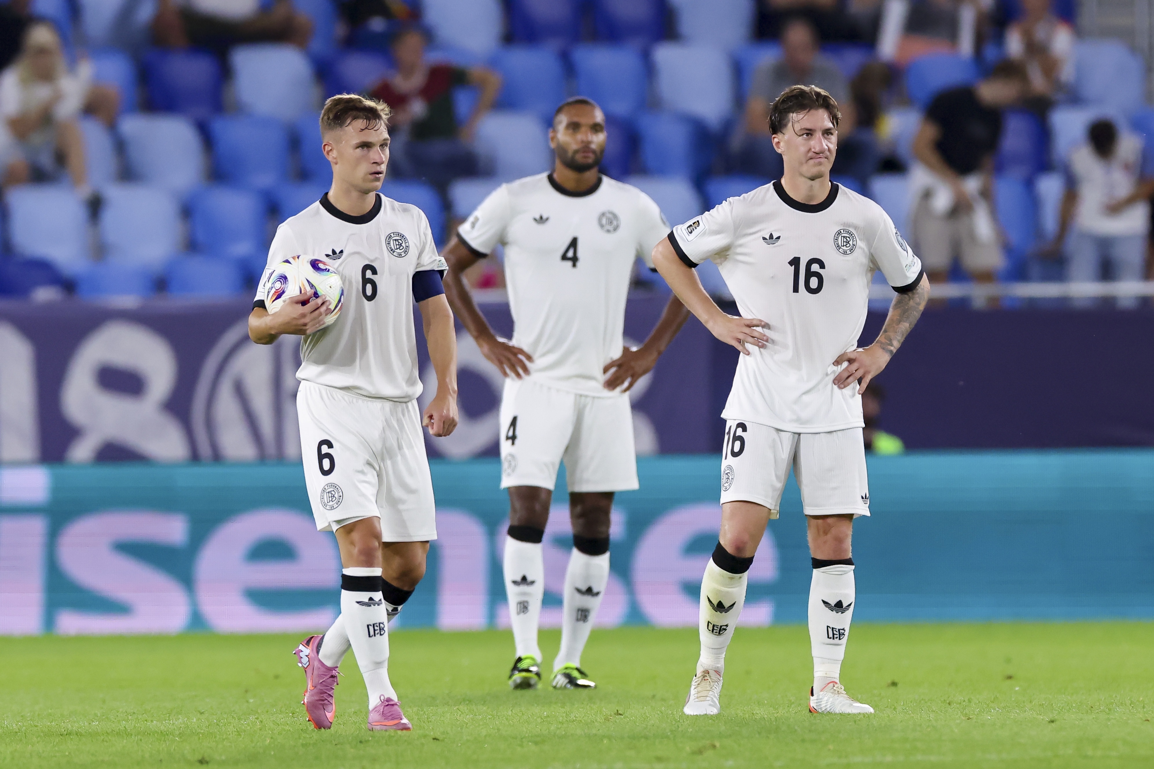 神秘买家联,手曼联,拉爵合作,星耀娱乐,星耀娱乐官网