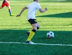 球迷激动拥,抱詹姆斯,场边温情互,星耀娱乐,星耀娱乐官网